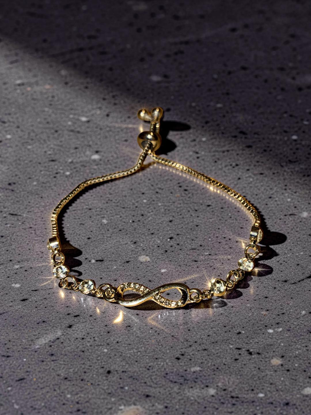 Silver plated adjustable, infinity pendant with rhinestones