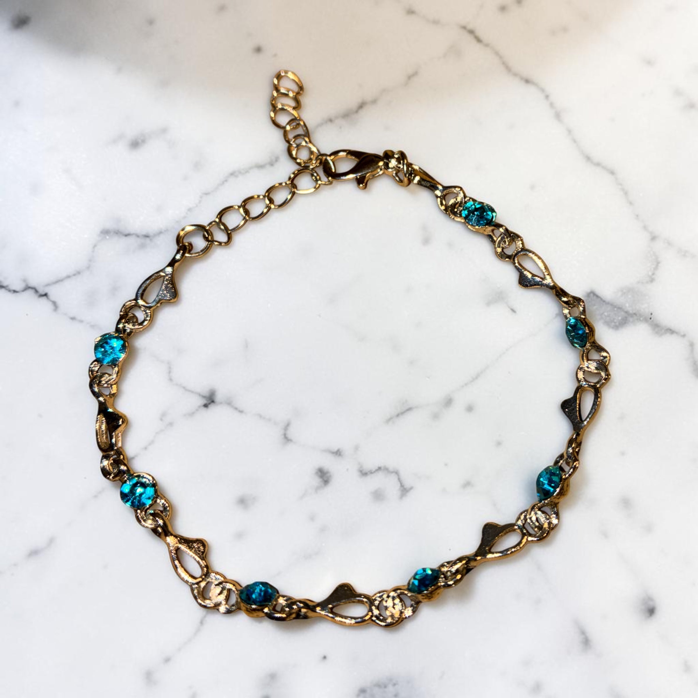 ￼silver plated blue rhinestones￼