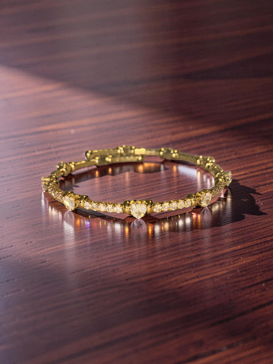 Gold Plated hearts, and rhinestones, lightweight bracelet
