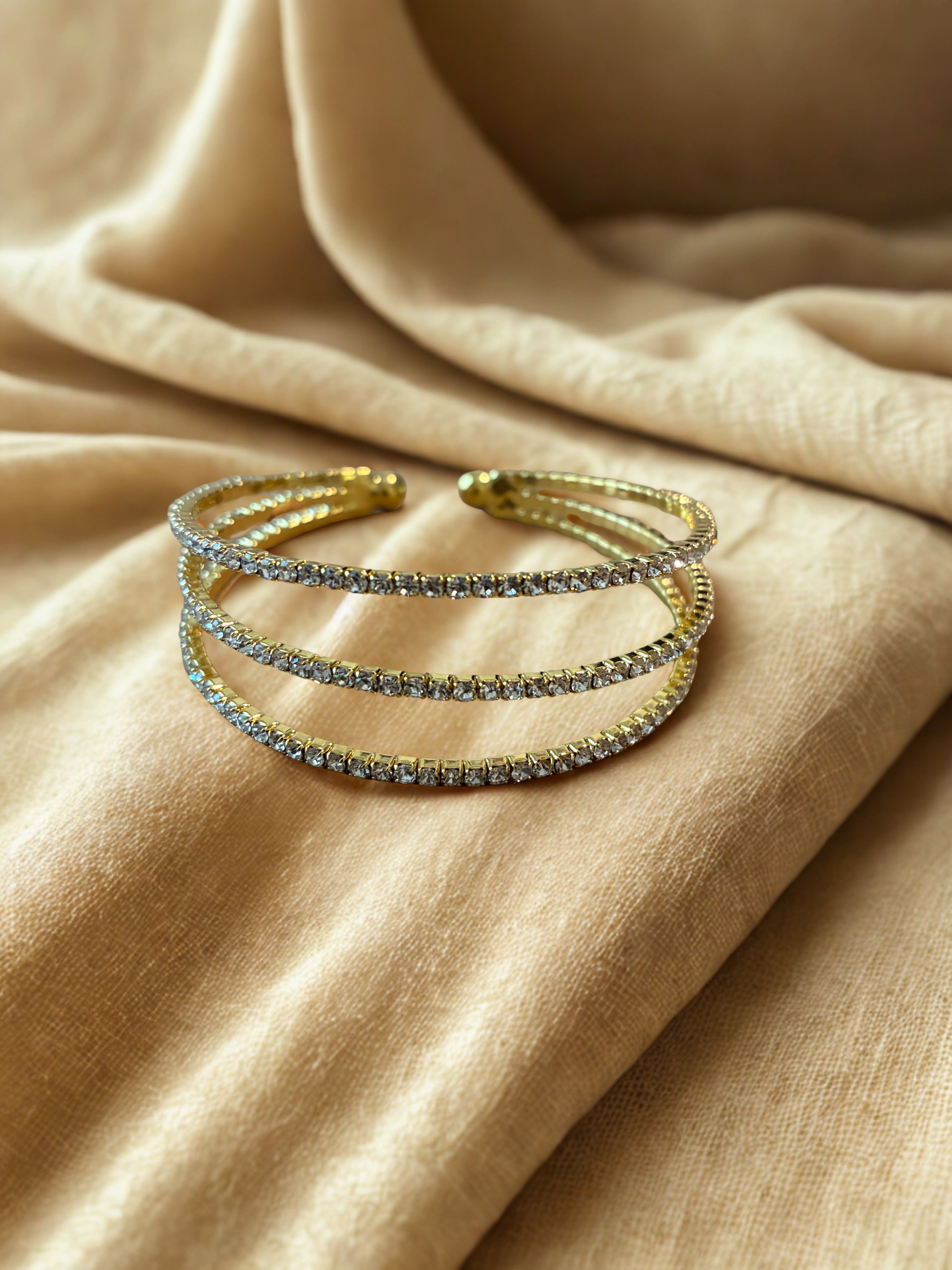 Gold plated rhinestones, triple band flexible